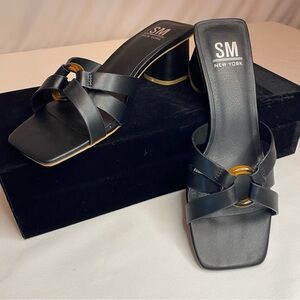 NWT SM New York women’s size 7 1/2 black Jordan slip on sandals